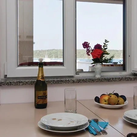2 Bedroom Amazing In Pula
