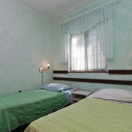 Stunning In With House Sea View Apartman *