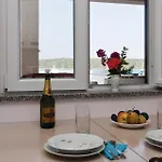 Kastanjez I بولا
