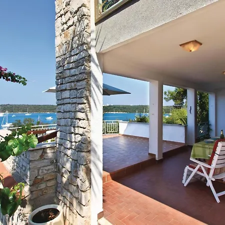 Apartment Kastanjez I *